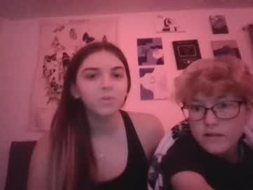 couple Asian Cam Models with dommymommy17