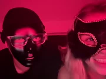 couple Asian Cam Models with xoblondebaddie