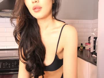 girl Asian Cam Models with yoshi_si