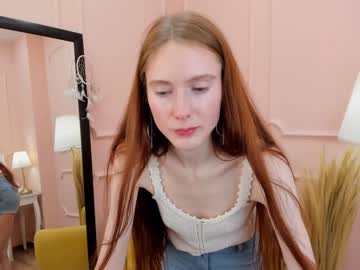 girl Asian Cam Models with moonlight_alice_