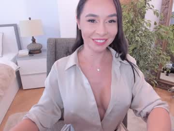 girl Asian Cam Models with squirtbetty