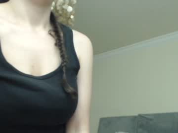 girl Asian Cam Models with alice_asks