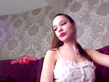 girl Asian Cam Models with lilith_shy