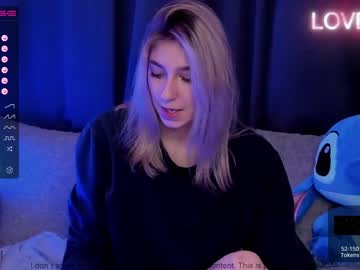 girl Asian Cam Models with alexis_six