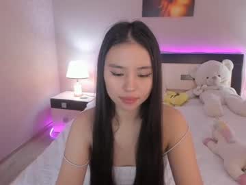 girl Asian Cam Models with assoki_