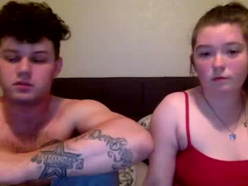 couple Asian Cam Models with taylorandkylie