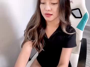 girl Asian Cam Models with cayx_