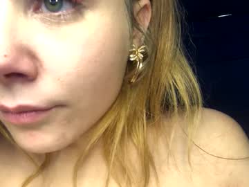 girl Asian Cam Models with tinytightpuddles69