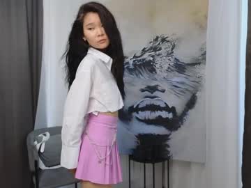 girl Asian Cam Models with lilianbierly