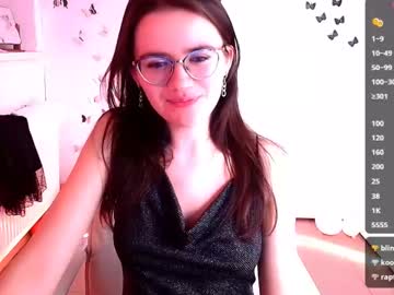 girl Asian Cam Models with ketrin_pirsss