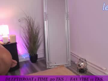 couple Asian Cam Models with lexyxjames
