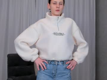girl Asian Cam Models with mariamfloor