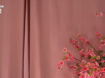 girl Asian Cam Models with heey_iveta