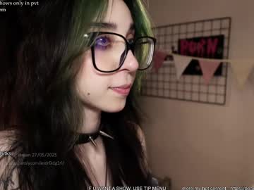 girl Asian Cam Models with b0pppo
