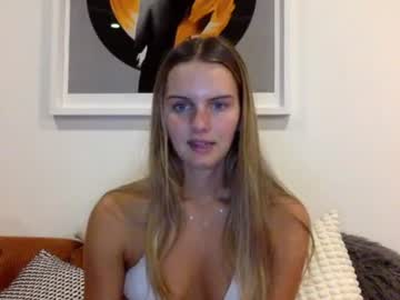 girl Asian Cam Models with goddesslyvenus