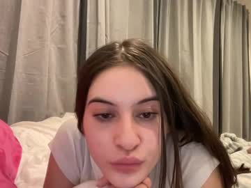 girl Asian Cam Models with sophiekaine