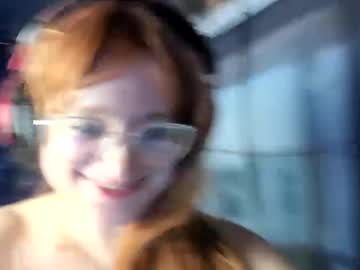 girl Asian Cam Models with batstarial