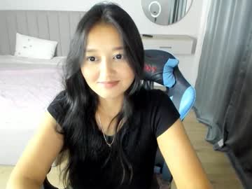 girl Asian Cam Models with oeku