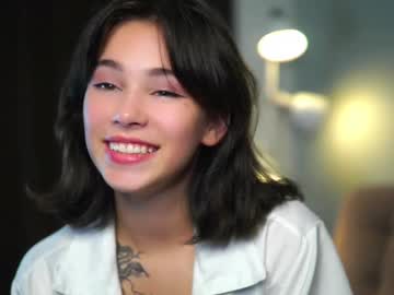 girl Asian Cam Models with neroliamara