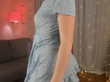 girl Asian Cam Models with editabell