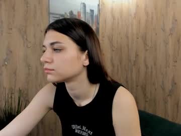 girl Asian Cam Models with gladyshessel