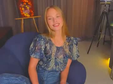 girl Asian Cam Models with brimladcullen