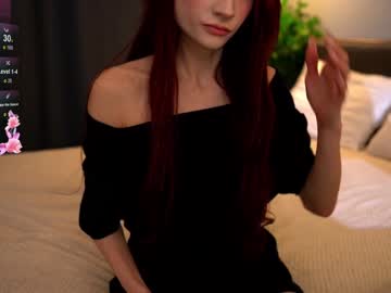 girl Asian Cam Models with lanais_milana