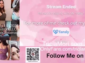 couple Asian Cam Models with dr4ke50