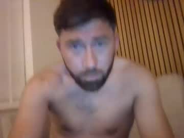 couple Asian Cam Models with riskni