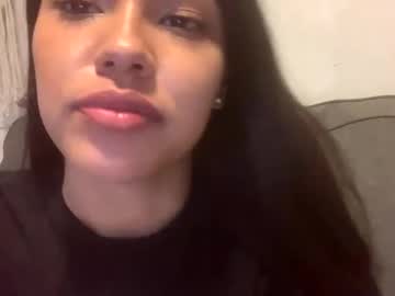 couple Asian Cam Models with cherryxoxo99