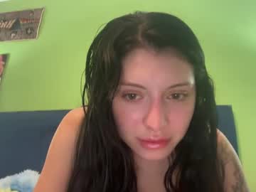 girl Asian Cam Models with ravenlanexx