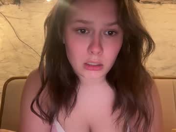 girl Asian Cam Models with bigma470