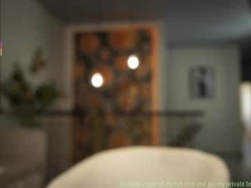 girl Asian Cam Models with hanna_monttana