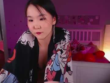 girl Asian Cam Models with jocelyn_lane