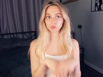 girl Asian Cam Models with ohana_massari