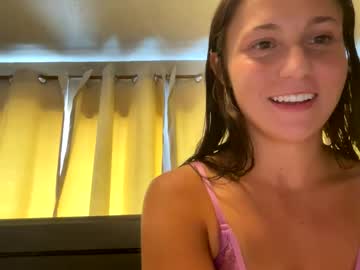 girl Asian Cam Models with amberp44