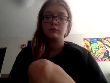 girl Asian Cam Models with blondiebae1