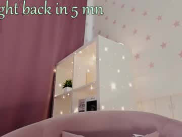 girl Asian Cam Models with loriwade