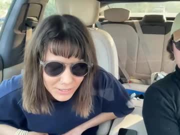 couple Asian Cam Models with eliottbrenda