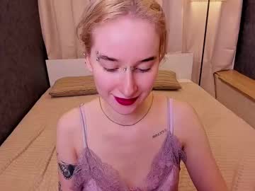 girl Asian Cam Models with asuna_moonlight