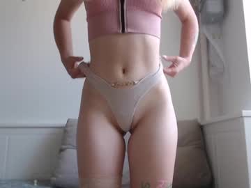 girl Asian Cam Models with your_dream6996