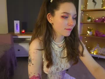girl Asian Cam Models with odelynacarley