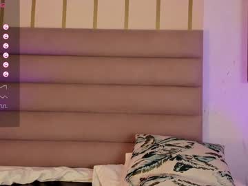girl Asian Cam Models with mariana_cruz1