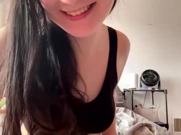 girl Asian Cam Models with redlavaababy