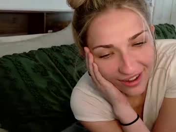 girl Asian Cam Models with charbearxoxo