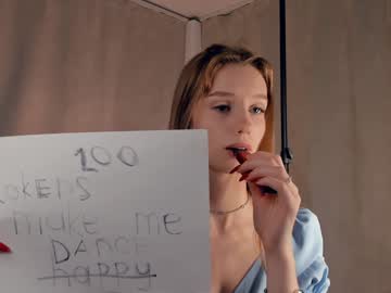 girl Asian Cam Models with dorettaburgh