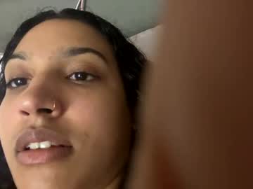 girl Asian Cam Models with angelic_demon888